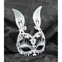 maschera metallo coniglio bianca