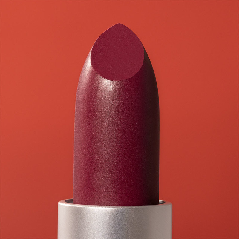 lipstick velvet kiss 