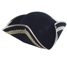 cappello da pirata moschettiere e cappello tricorno