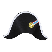 cappello da pirata moschettiere e cappello tricorno