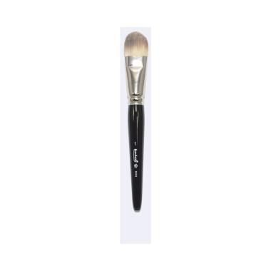 Pennello concealer and foundation brush two tone synthetic